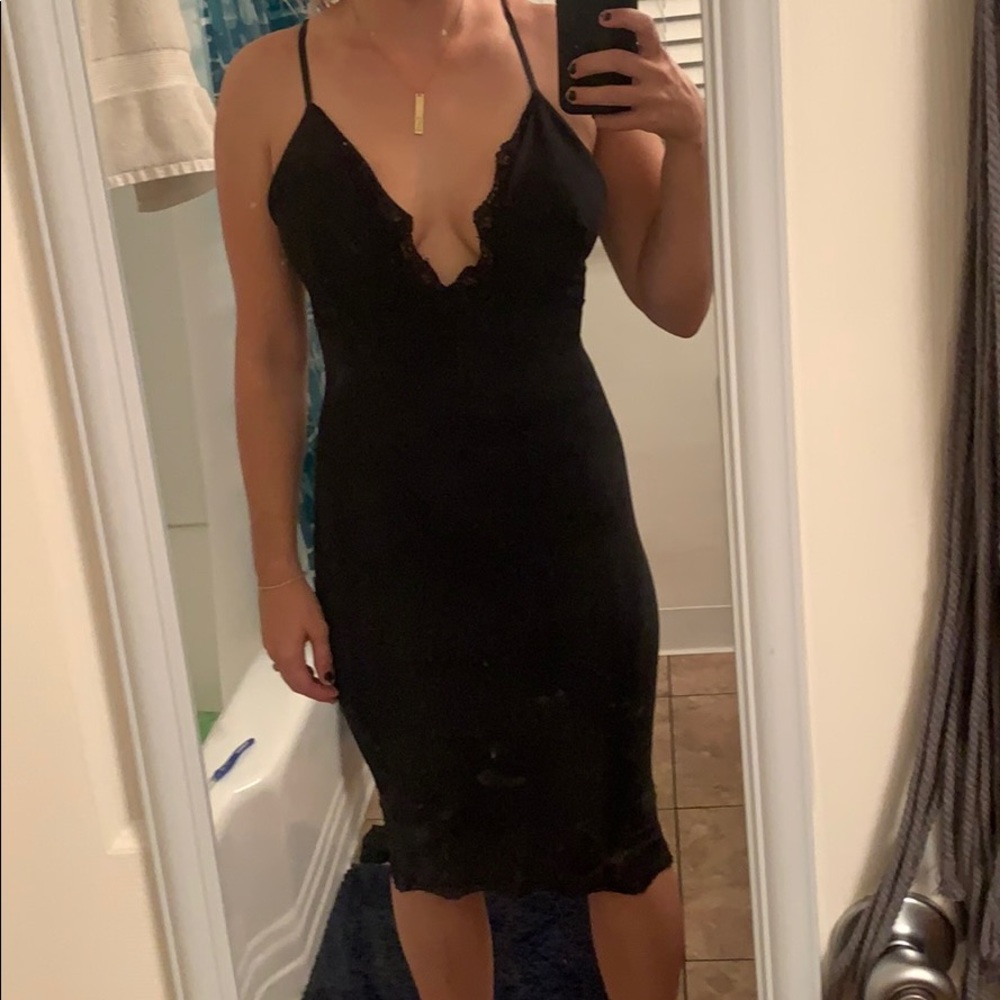 Plunge front bodycon dress